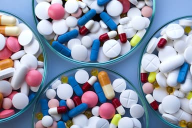 Forced Experiments and the Collapse of the “Suprun Reform”: A Review of Health Care Narratives. Issue #10